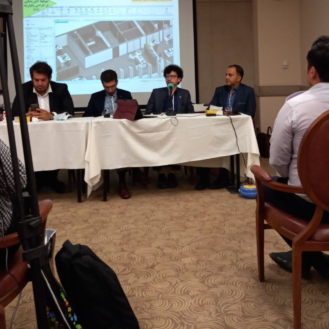سخنرانی مهندس سعید خلیلی، رئیس انجمن صنفی BIM ایران، مدیر عامل شرکت بنا یار مهراز ایرانیان، عضو تیم تدوین کننده اولین دستورالعمل پیاده سازی بیم